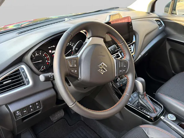 Suzuki S-Cross 1.4 T Black Edition Top Hybrid 4x4