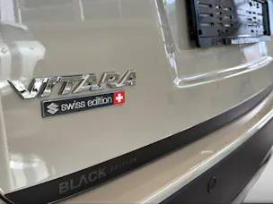 Suzuki Vitara 1.4 T Black Edition Top Hybrid 4x4