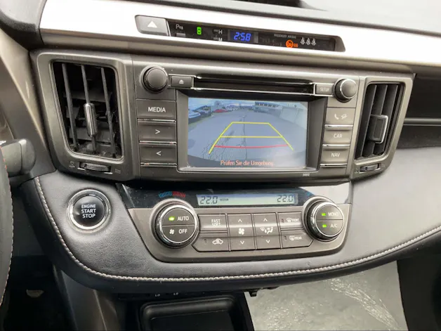 Toyota RAV4 2.0i VMa Style MdS