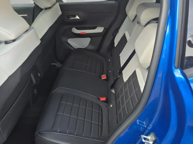 Citroën C3 1.2 Hybrid Edition Tricolore
