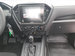 https://vehicle.imgix.net/4243789/93d03aa3-0423-4c37-8449-13cbcbdab37e.jpg