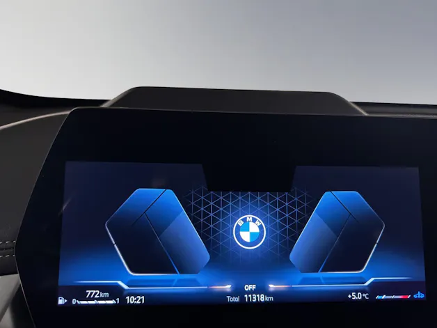 BMW X1 23i xDrive paddles