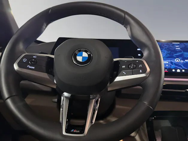 BMW X1 23i xDrive paddles