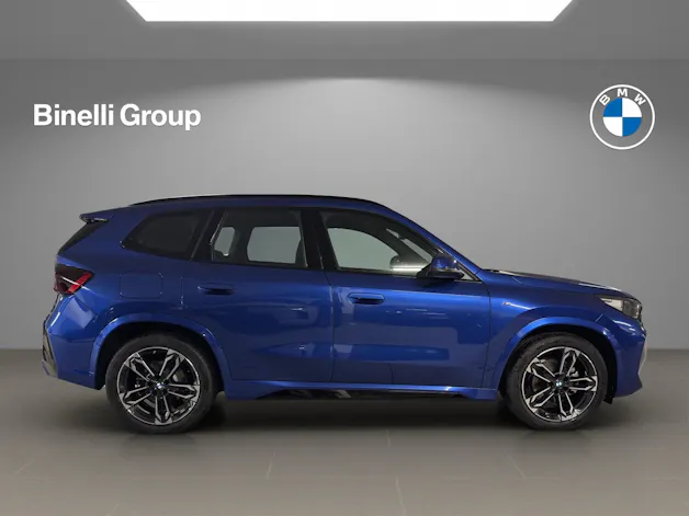 BMW X1 20d xDrive paddles