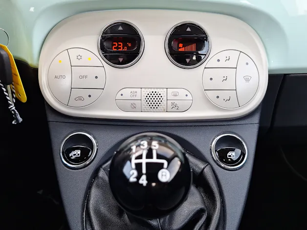 Fiat 500 C 0.9 T TwinAir Pop Star