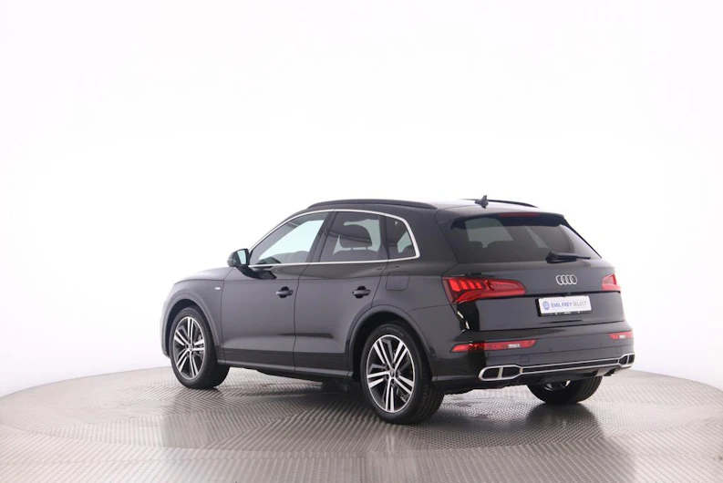 Fahrzeugbild AUDI Q5