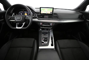 Fahrzeugbild AUDI Q5 2.0 55 TFSI e Sport qu. S-T