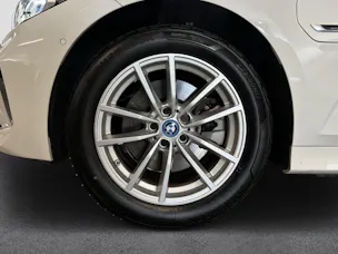 BMW 330e xDrive Touring G21 (CH) AHK 1.5T ** Leasing dès 1,9% **