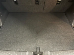 https://vehicle.imgix.net/4244010/774c69fc-41ae-4fb4-b24c-7ff21ed2f2df.jpg