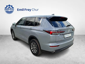 https://vehicle.imgix.net/4244067/268265b1-44f7-4a3f-8cca-00cd8aceae33.jpg