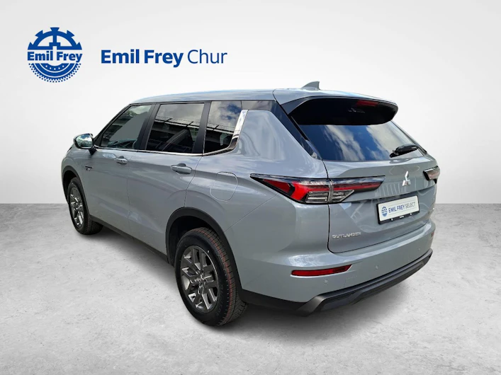 Fahrzeugbild MITSUBISHI OUTLANDER