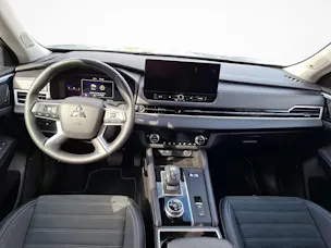 Mitsubishi Outlander 2.4 PHEV Invite 4x4