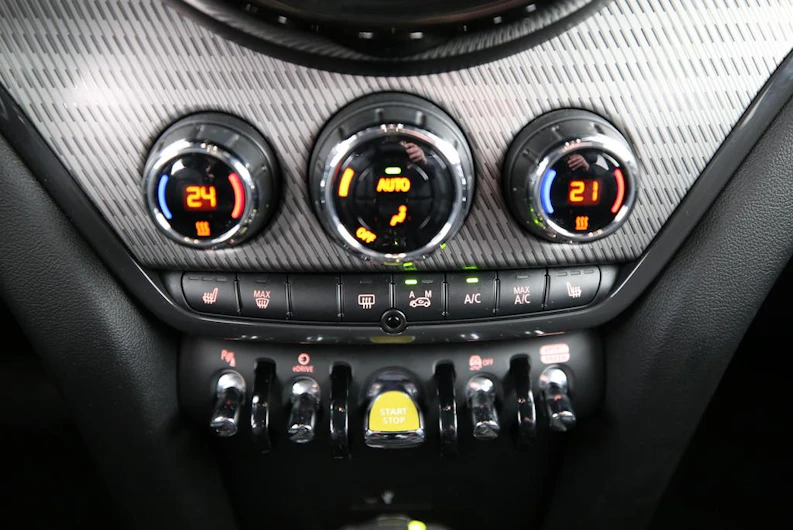 Fahrzeugbild MINI COUNTRYMAN