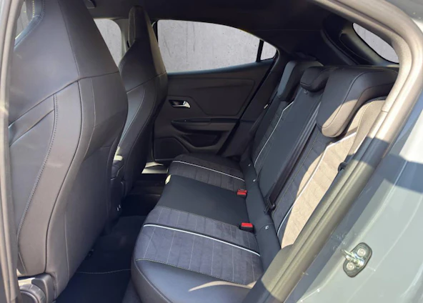 Fahrzeugbild 9 Fahrzeugbild 9