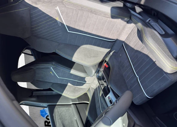 Fahrzeugbild 10 Fahrzeugbild 10