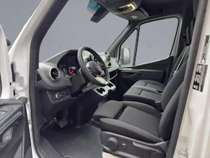 Mercedes-Benz Sprinter 319 Kab.-Ch. 4325 L 2.0 CDI 190 Select