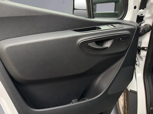 Mercedes-Benz Sprinter 319 Kab.-Ch. 4325 L 2.0 CDI 190 Select