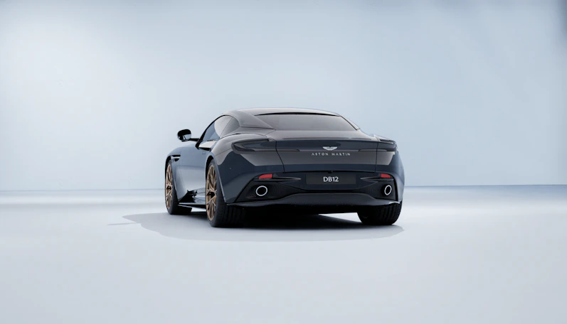 Fahrzeugbild ASTON MARTIN DB12