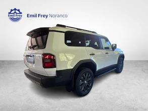 https://vehicle.imgix.net/4244200/0955d8e4-368a-4ebf-92bd-6fc2abe582e2.jpg