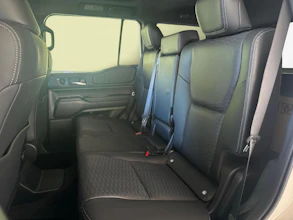 https://vehicle.imgix.net/4244200/9deb3d1c-60b1-40bf-9e67-fb9327c89015.jpg