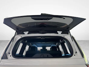 https://vehicle.imgix.net/4244200/ae4b7062-2ca8-434e-8c6b-5742a18ad1e5.jpg