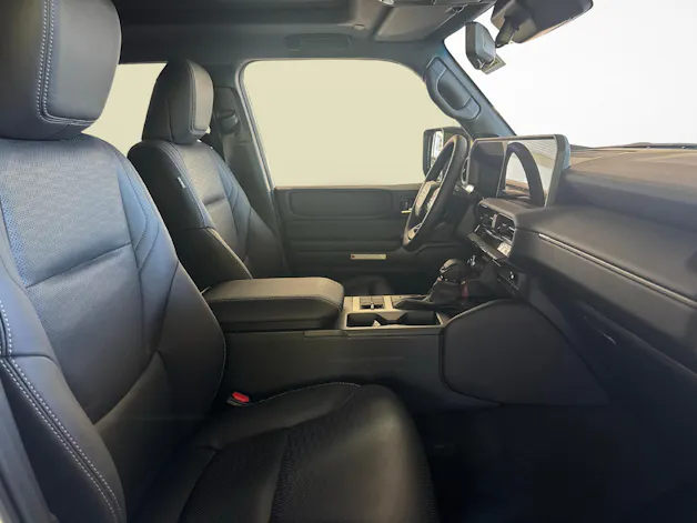 Toyota Land Cruiser 2.8 D 48V Invincible