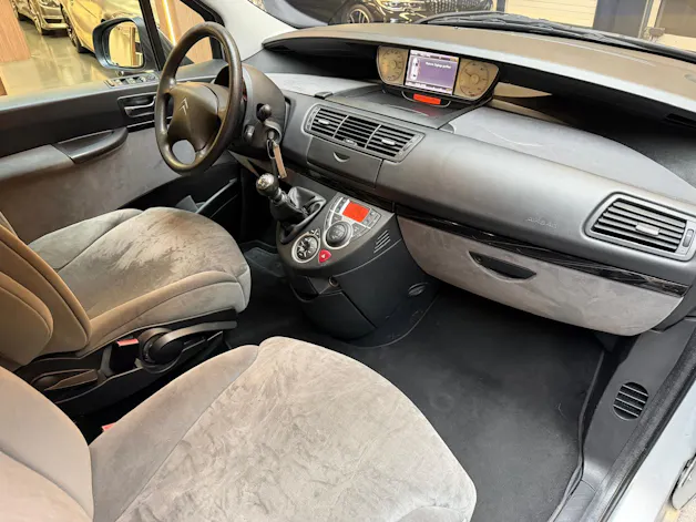 Citroën C8 Minivan 2.0 16V HDi SX
