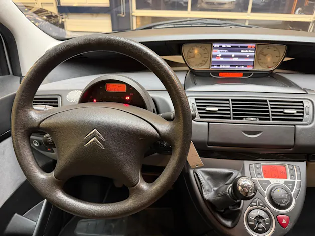 Citroën C8 Minivan 2.0 16V HDi SX
