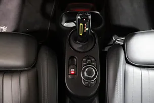 Mini F56 Cooper SE