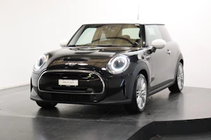 Fahrzeugbild MINI F56 Cooper SE