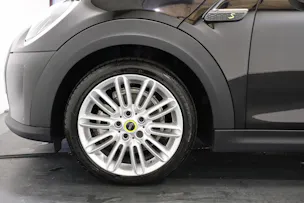 Mini F56 Cooper SE