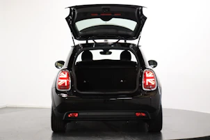 Fahrzeugbild MINI F56 Cooper SE
