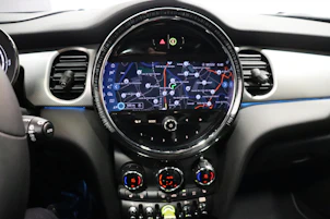 Fahrzeugbild MINI F56 Cooper SE