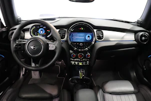 Fahrzeugbild MINI F56 Cooper SE