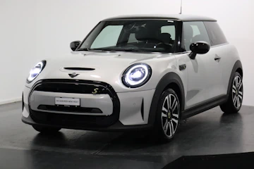 Fahrzeugbild MINI F56 Cooper SE