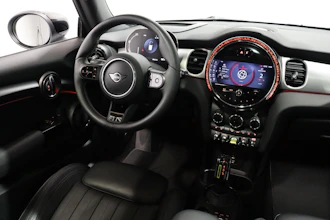 https://vehicle.imgix.net/4244224/06be19a6-2ec8-4561-aa67-84179d9565fa.JPG