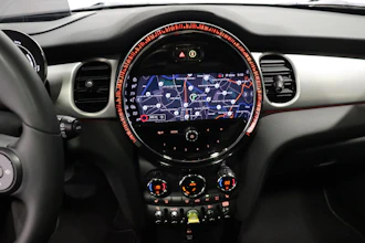 https://vehicle.imgix.net/4244224/1f4ed583-4094-4fea-9ee6-8cfd24a958b2.JPG