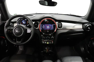 https://vehicle.imgix.net/4244224/9abb4f96-c02c-4c89-b04e-495437a49791.JPG