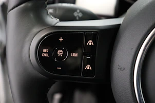image du véhicule MINI F56 Cooper SE