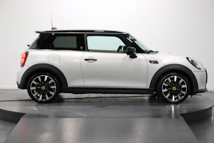 image du véhicule MINI F56 Cooper SE