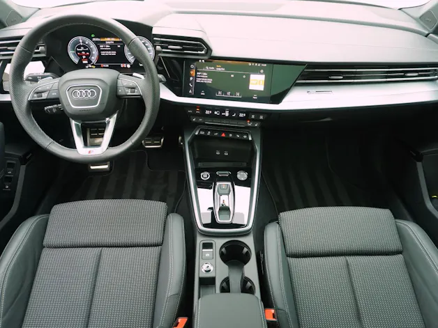 AUDI A3 Sportback 40 TFSI e S line S-Tronic