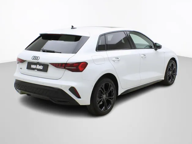 AUDI A3 Sportback 40 TFSI e S line S-Tronic