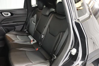 https://vehicle.imgix.net/4244245/17d5508d-941c-4811-a6c7-1390c40bda7a.JPG