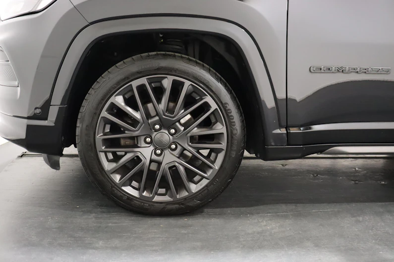 Fahrzeugbild JEEP COMPASS