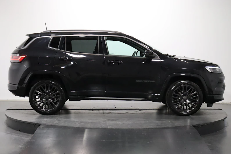 Fahrzeugbild JEEP COMPASS