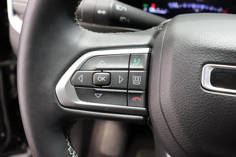 Fahrzeugbild JEEP COMPASS