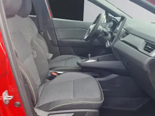 Renault Captur 1.8 E-Tech techno