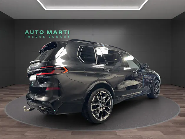 BMW X7 M60i xDrive