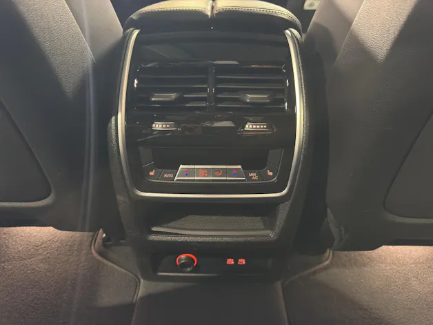 BMW X7 M60i xDrive