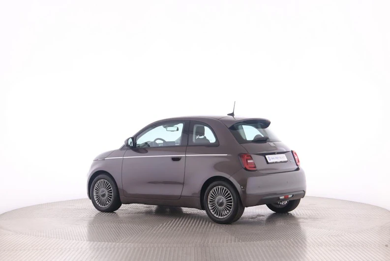 immagine del veicolo FIAT 500